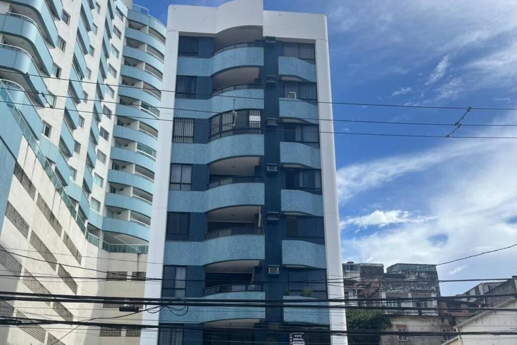 Flat Sereia Na Orla Do Bairro De Salvador